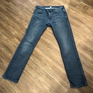 Banana Republic The Traveler men’s jeans